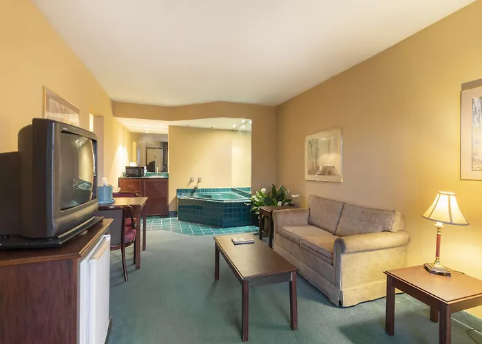 Hotel Americas Value - Mansion View